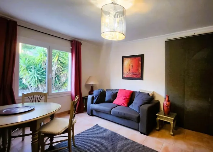 Pres De La Mere Yourhosthelper Feriehus