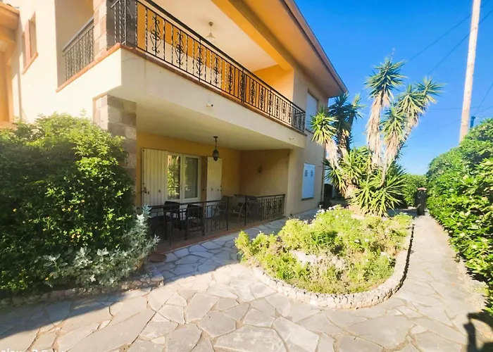 Pres De La Mere Yourhosthelper Nyaraló