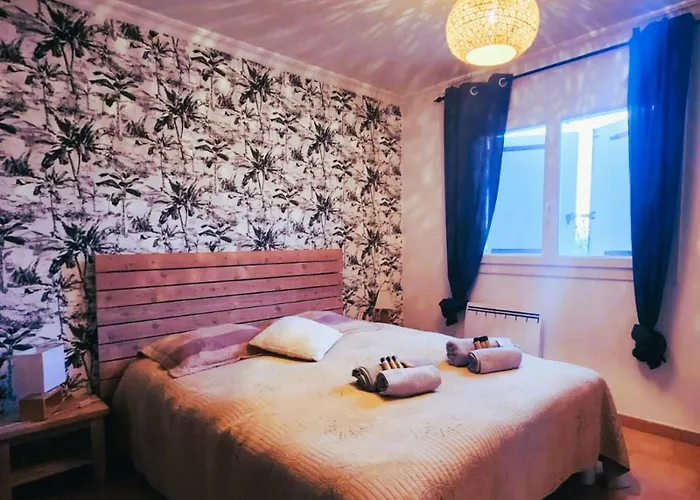 Pres De La Mere Yourhosthelper Nyaraló Saint-Raphaël